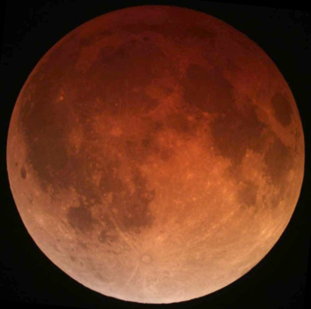 350_Lunar_eclipse_April_15_2014_California_Alfredo_Garcia_Jr1.png