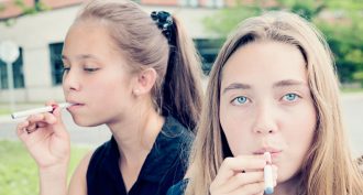 Teens with e-cigs