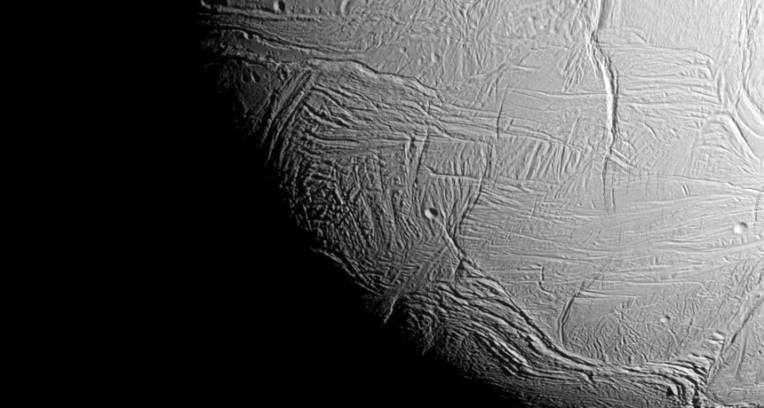 860_Main_Enceladus_Dust.png