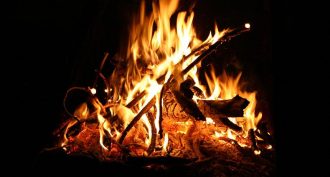 Heaps of firewood or charcoal that are as tall as they are wide make the hottest fires. Fires built tall or squat burn cooler, new calculations show.