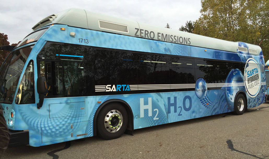 a photo of a public transport bus that uses hydrogen-fuel-cells to power it