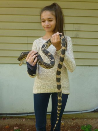 Gianna Fantell holding a snake