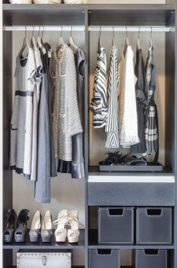 350-inline-closet-clothing-iStock_58827256_LARGE.png