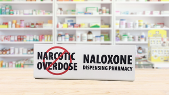 860_naloxone_banner_rev.png