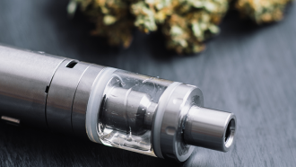860_vaping_marijuana.png