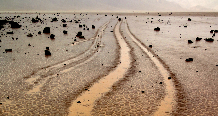 trail of moving rocks