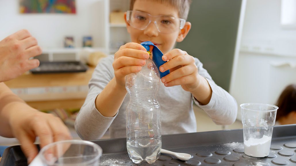 Key Experiments Experiments Collection | Science News Explores