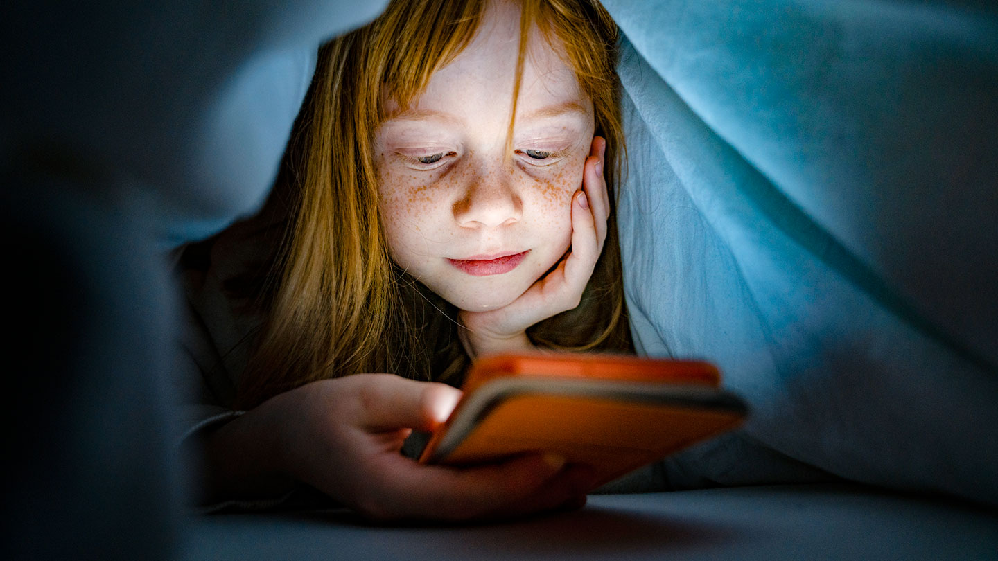 Large numbers of underage kids are on social media, study finds