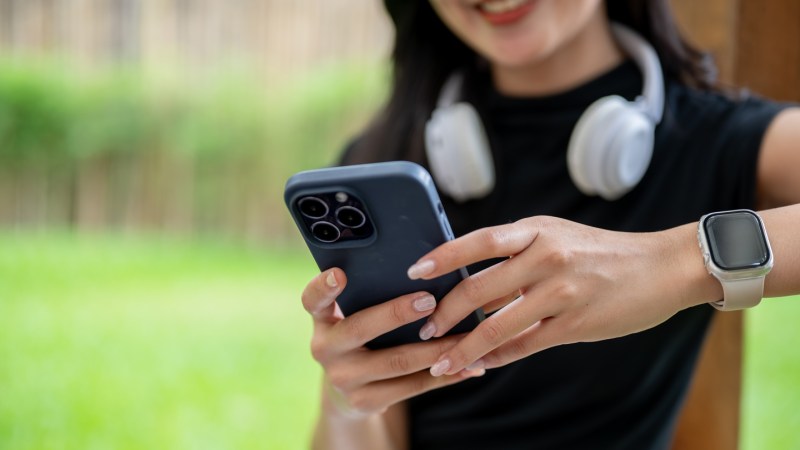 New polish could turn long nails into touchscreen styluses