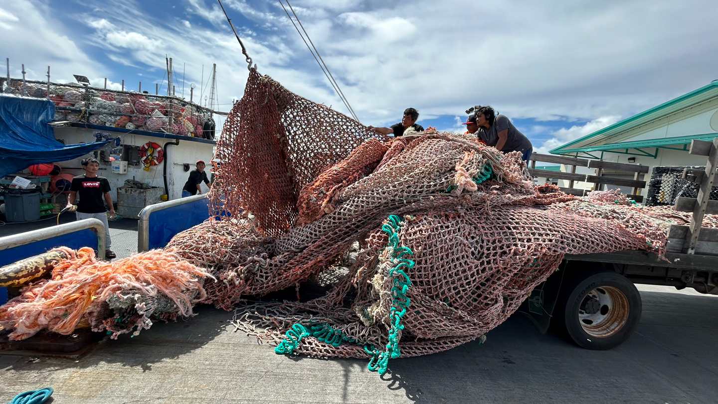 Hawaii is turning fishnets and other plastic trash into roads